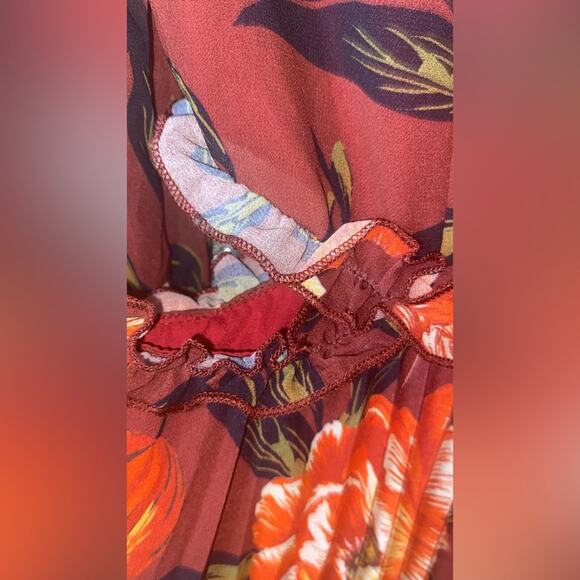 Vici Women's Waist Cutout Pleated Long Sleeve Maxi Dress in Rust Floral - Picture 3 of 14